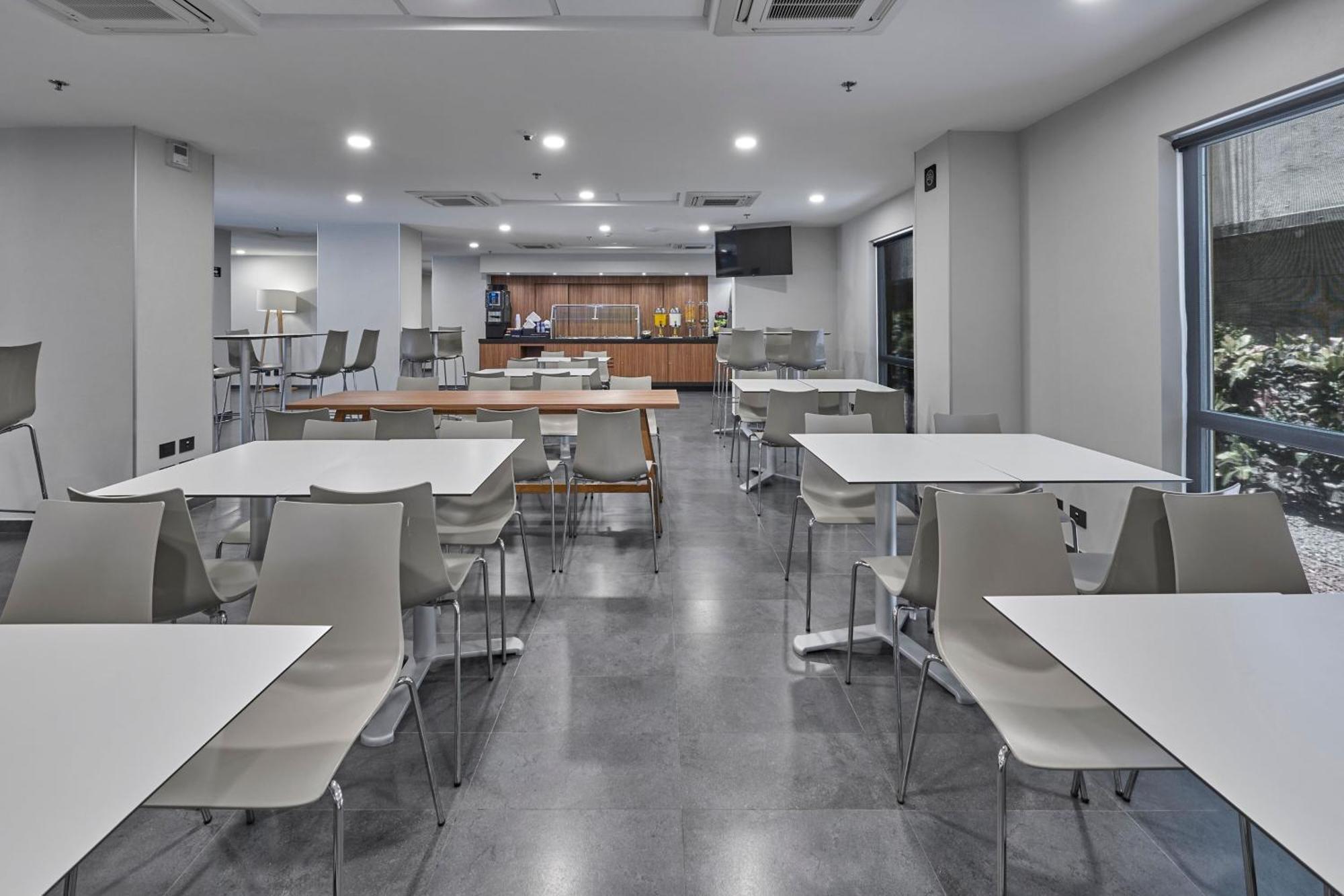 City Express By Marriott Queretaro Exterior photo