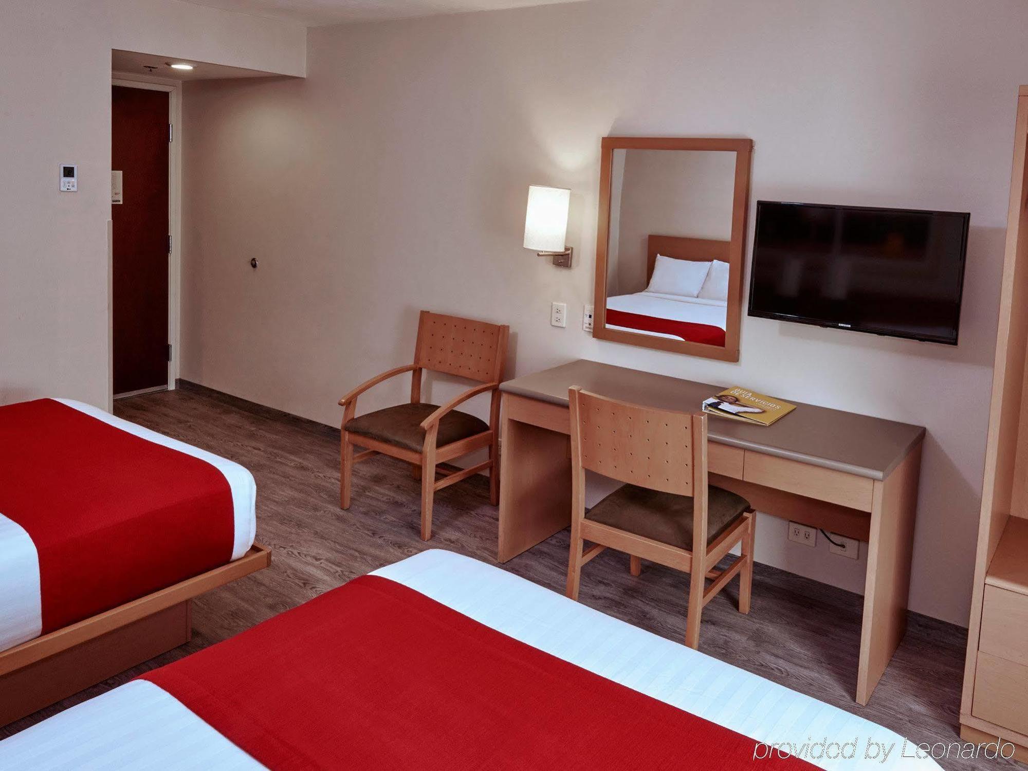 City Express By Marriott Queretaro Exterior photo